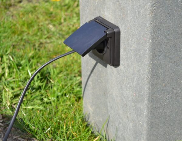 Kunststof montagepaal met wandcontactdoos 230V - Afbeelding 3